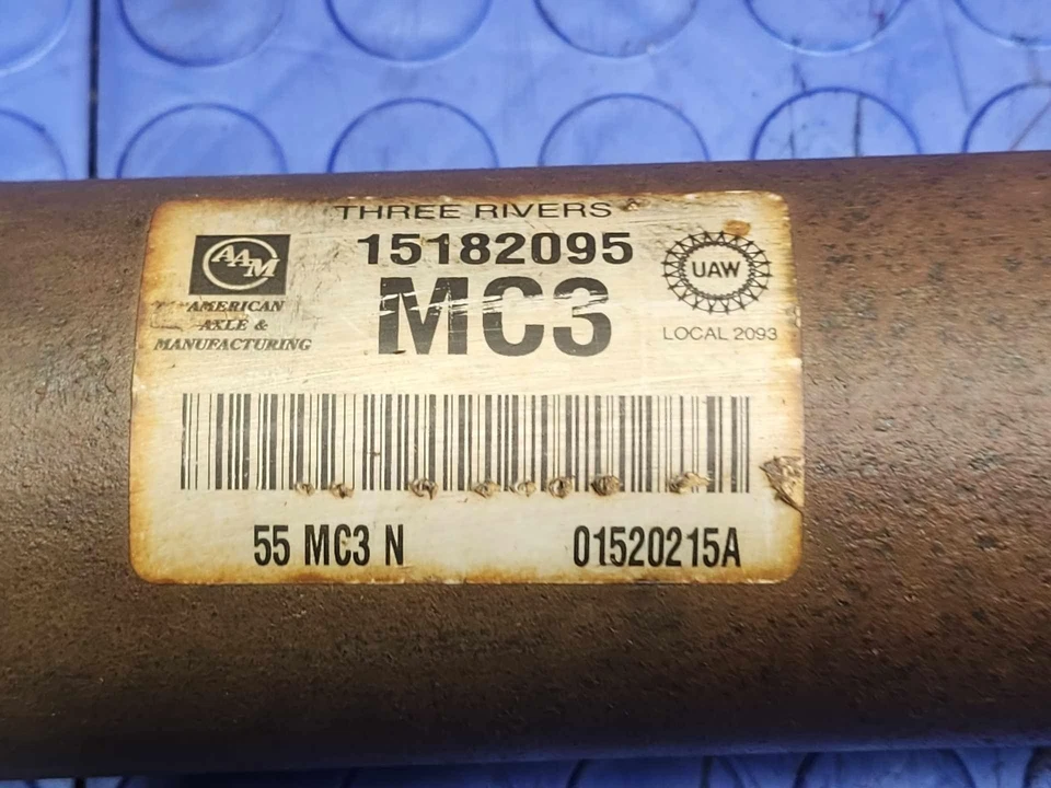 Eje de transmisión delantero Silverado Sierra Classic 99-07 eje de hélice OEM 15182095 Foto 2 de 4