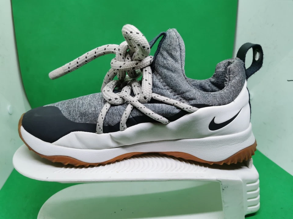 Nike Women’s City Loop Summit White Anthracite Cool Gray AA1097-100 Size 6 - Image 4 of 4