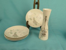 8447: ROSENTHAL Konvolt Zierteller und Vase. Form 2000 V&ouml;gel Vintage