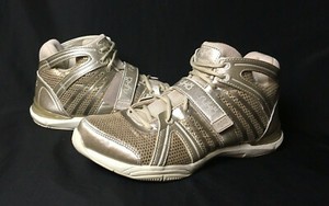 ryka tenacity size 7