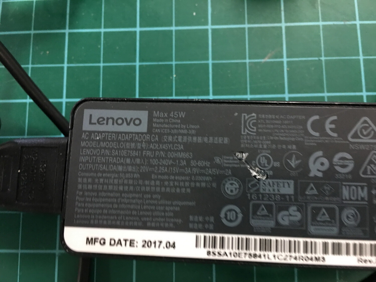 Lenovo Yoga 720-13IKB USB-C AC Power Adapter 20V 2.25A 45W ADLX45YLC3A 00HM663