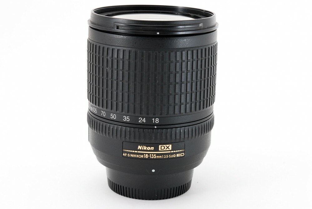 Nikon AF-S NIKKOR 18-135mm レンズ Amazon.co.jp: Nikon AF-S DX Zoom Nikkor ED 18-135mm F3.5-5.6