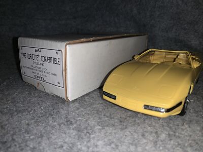 Vintage AMT 1995 Corvette Convertible Car Model #6654