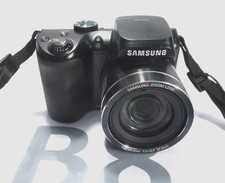 Samsung W8100 16.2MP Digital Bridge Camera- Spares/Repair refm