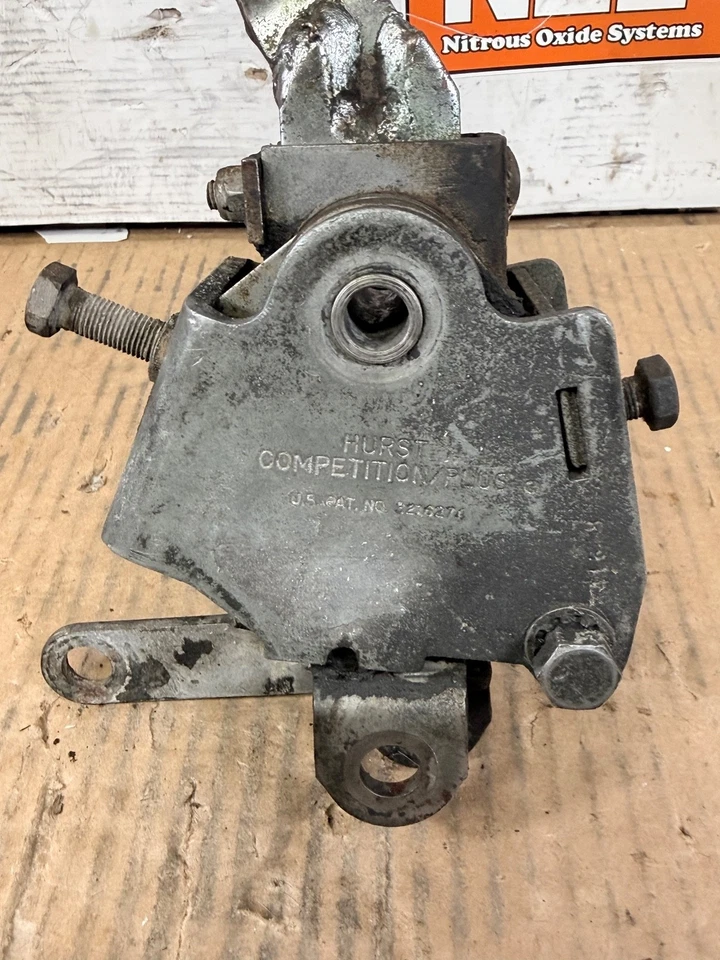 HURST COMPETITION PLUS 4 SPEED SHIFTER FORD MUSTANG TOP LOADER NO LINKAGE - Image 2 of 4