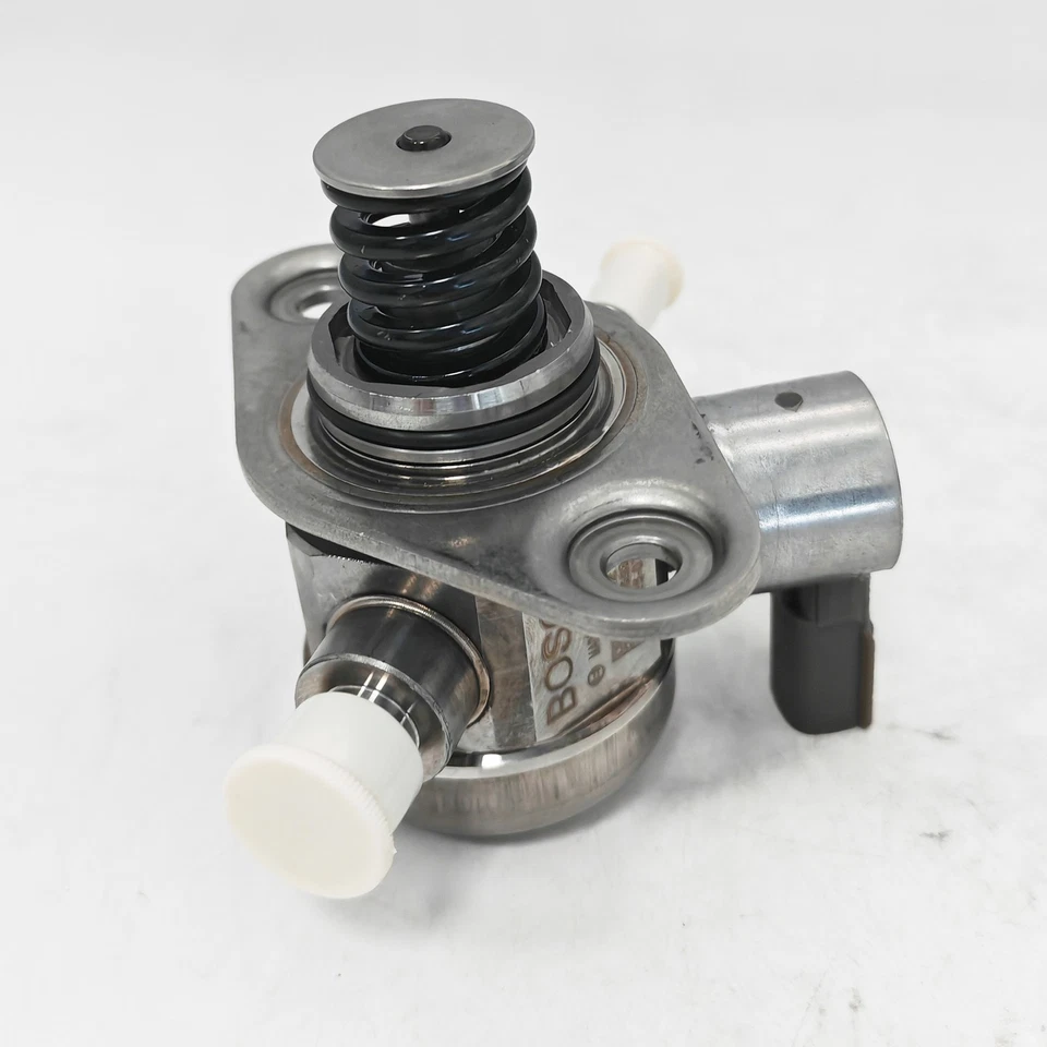 Bosch High Pressure Fuel Pump 12658481 For Buick Regal Chevy Impala Malibu 2.0L - Imagem 4 de 4