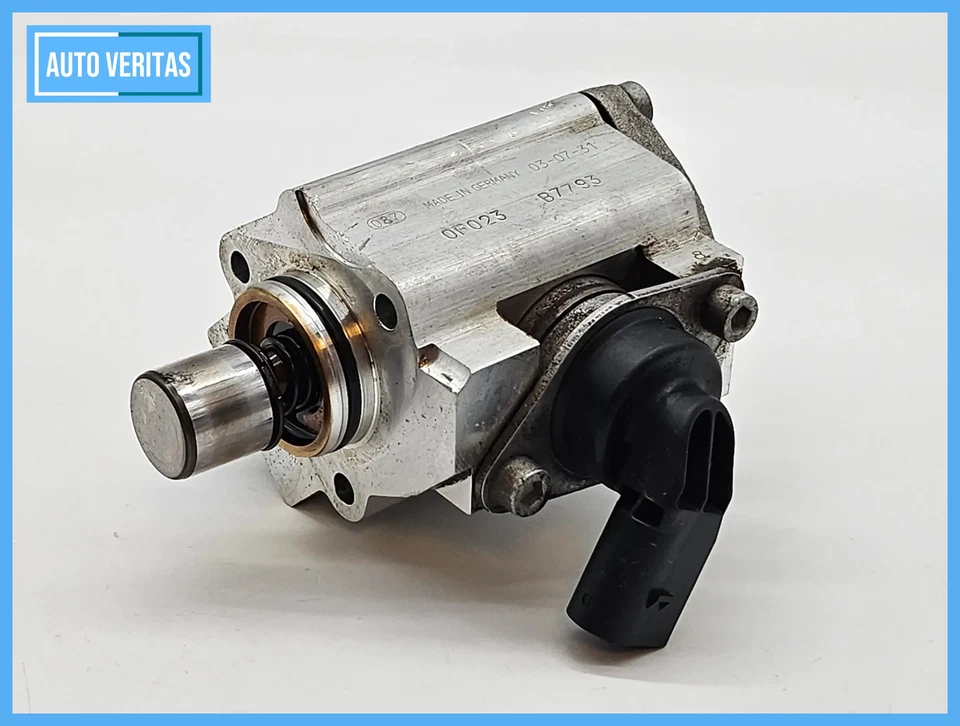 Original Audi A4 8E B6 2.0L FSI AWA 110KW 150PS high pressure pump 06D127025H - Image 2 of 4