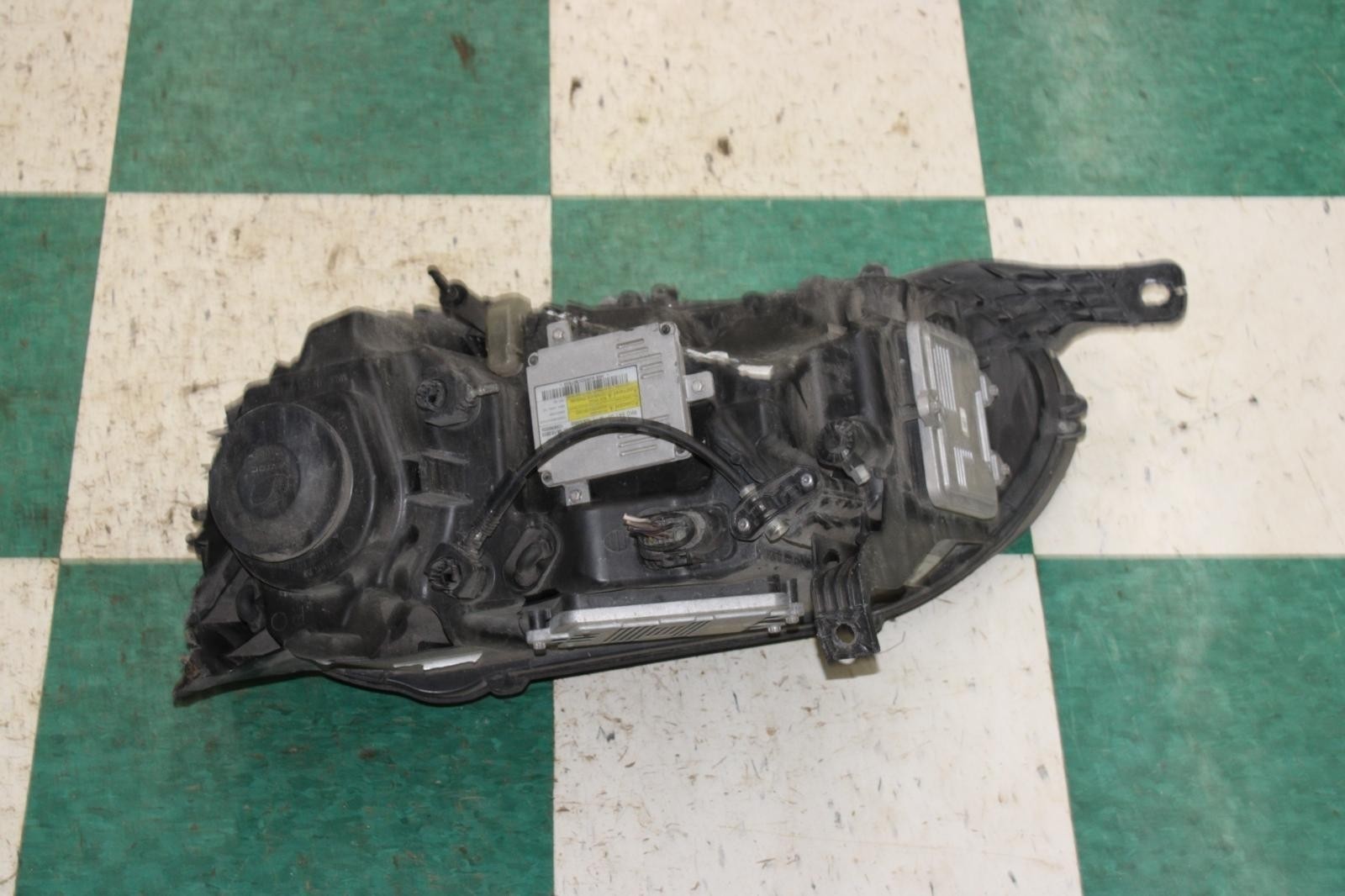 13-18 Flying Spur *PARTS ONLY* Driver Side Left LH Headlight Head Light Lamp OEM