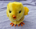 Vintage Mechanical Wind Up Hopping & Peeping Toy Chick w/ Box Wks Toy Collector — photo 1