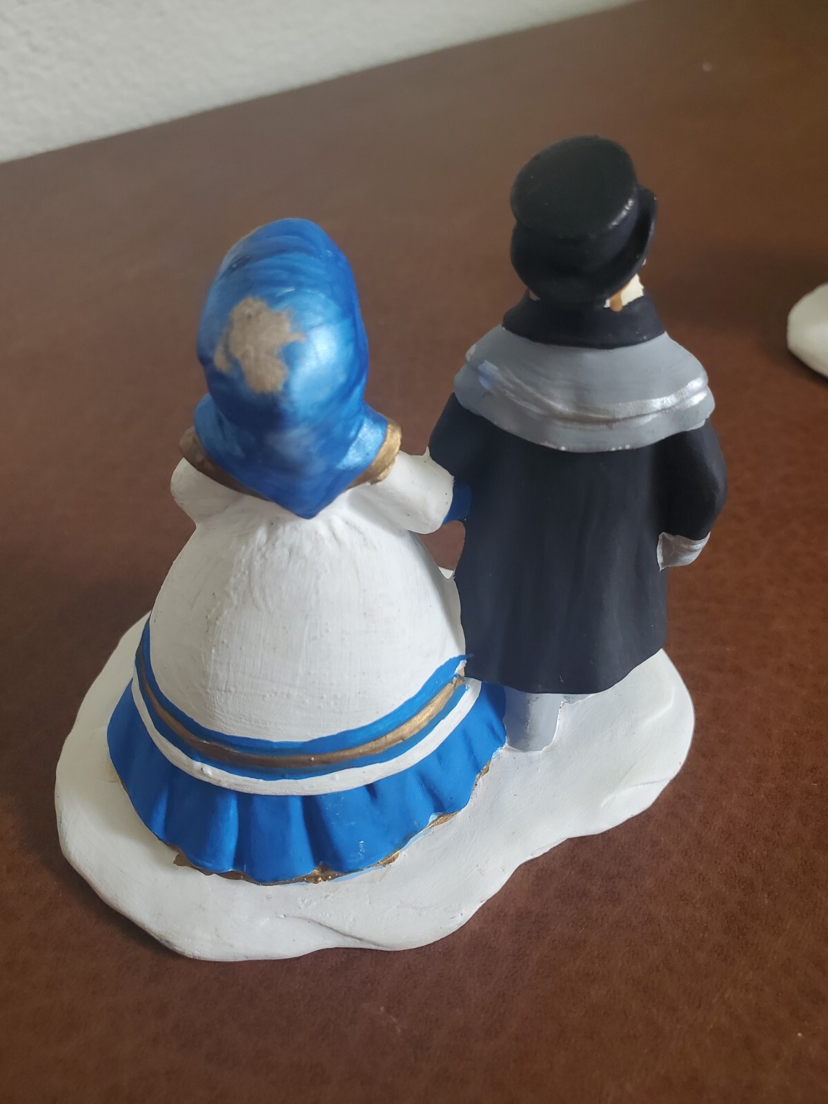 Byron Molds 1979 Christmas Ceramic Figurines Villagers Carolers Snowman -READ-