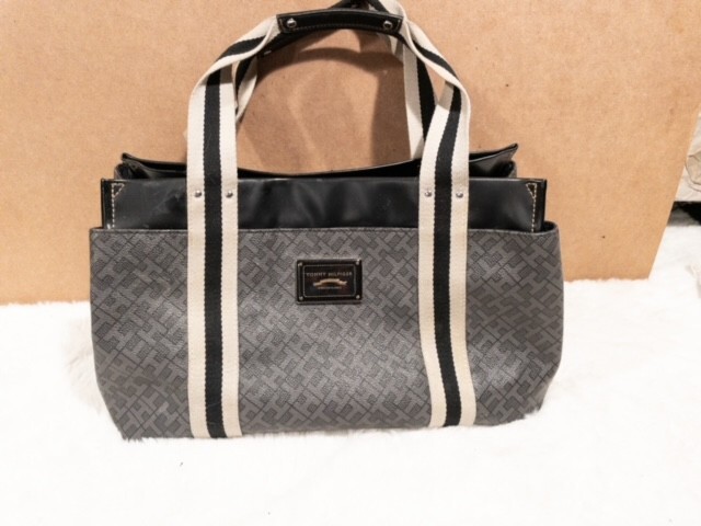 Tommy Hilfiger Women's Black/Grey Logo Small Tote Bag Handbag