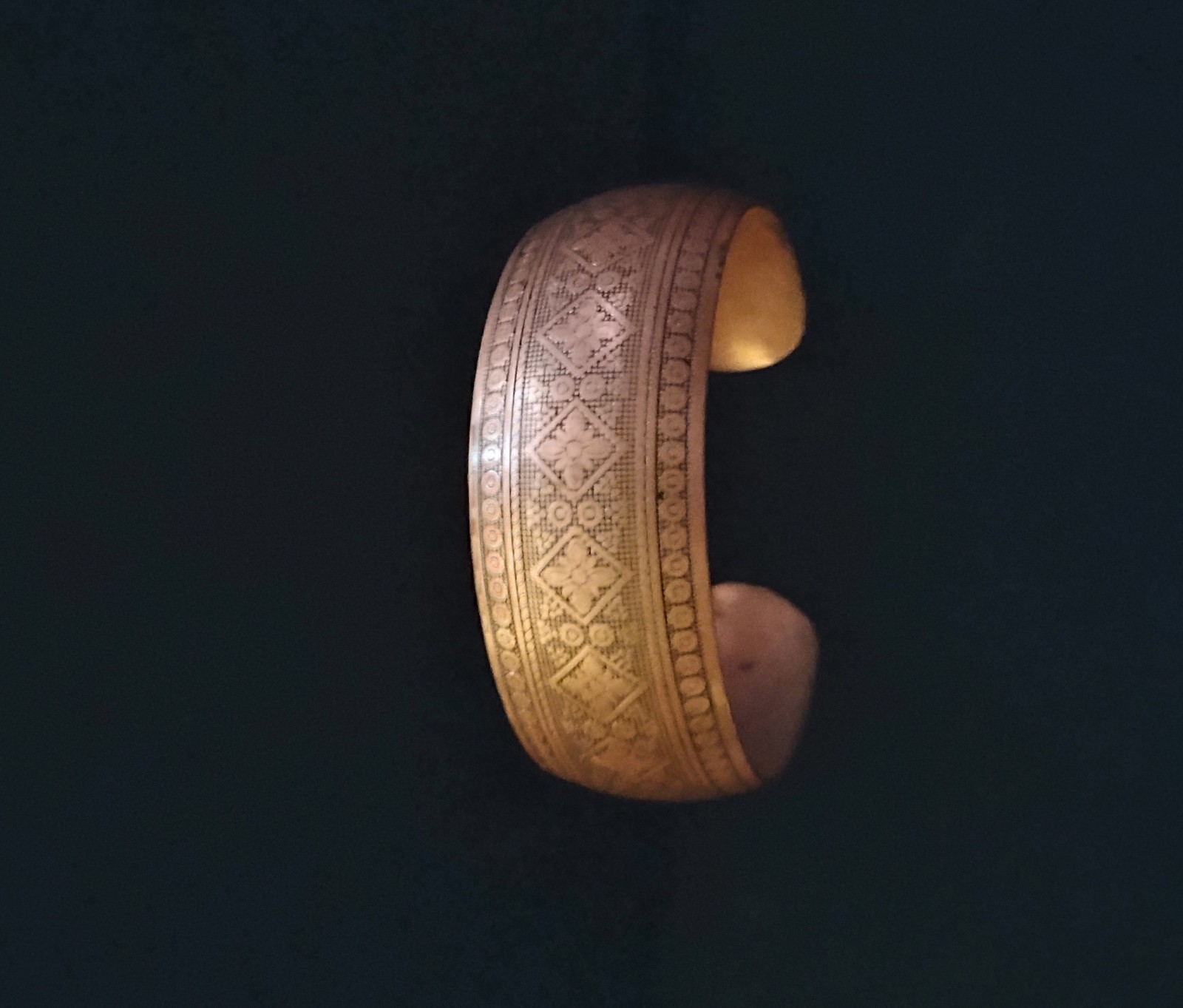 Vintage Pressed Solid Copper Whimsical Floral Pat… - image 1