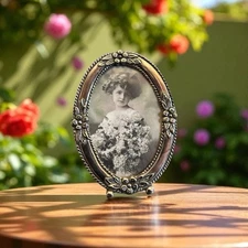 Vintage Oval Silver Tone Metal Floral Footed Easel Back Mini Photo Frame Sample