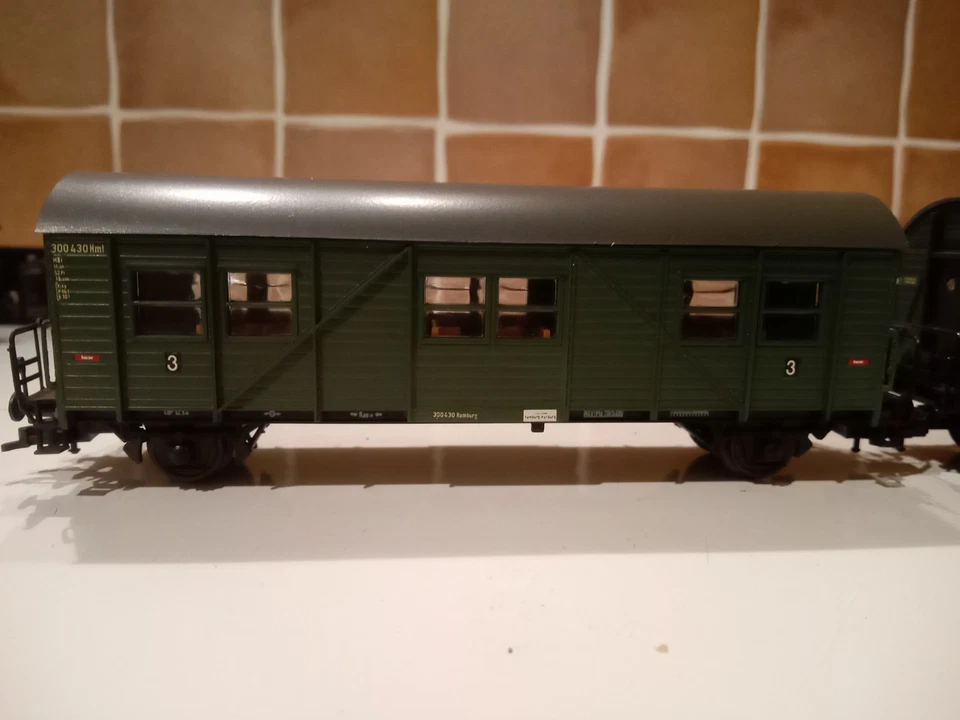 lot de voitures voyageurs anciennes roco, ho, kleinbahn,jouef - Photo 3/4