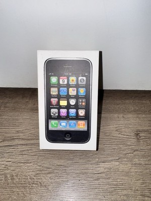 Apple iPhone 3GS White 16GB Box and Pictured Items ONLY + ORIGINAL