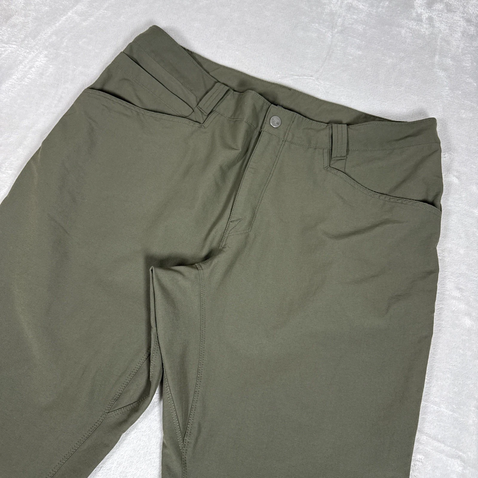 The North Face Retrac Mens Pants Sz 36 Olive Green Performance Hiking Trail
Opens in a new window or