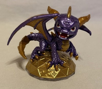 Estate Find Activison Eon s Elite Spyro The Dragon Figure Gold Base 