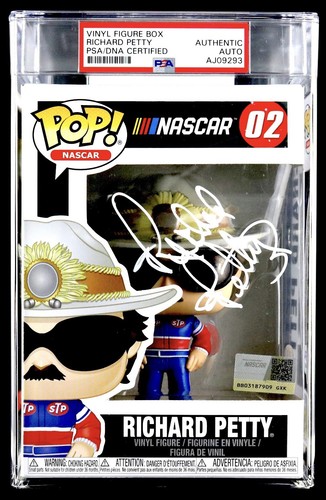 Richard Petty Main Signé Nascar Encapsulé Funko Pop #02 Slabbed PSA DNA COA Richard Petty Main Signé Nascar Encapsulé Funko Pop #02 Slabbed PSA DNA COA | Funko Pop | 2 Richard Petty Main Signé Nascar Encapsulé Funko Pop #02 Slabbed PSA DNA COA | Funko Pop