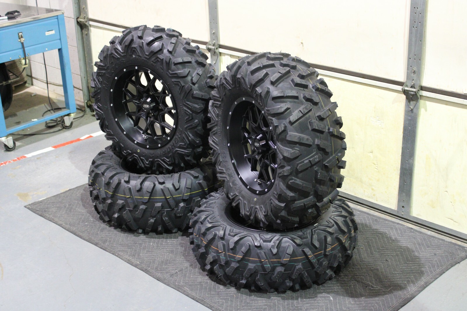 HONDA PIONEER 700 28" BIGHORN RADIAL ATV TIRE 14" HURRICANE WHEEL KIT IRS10K