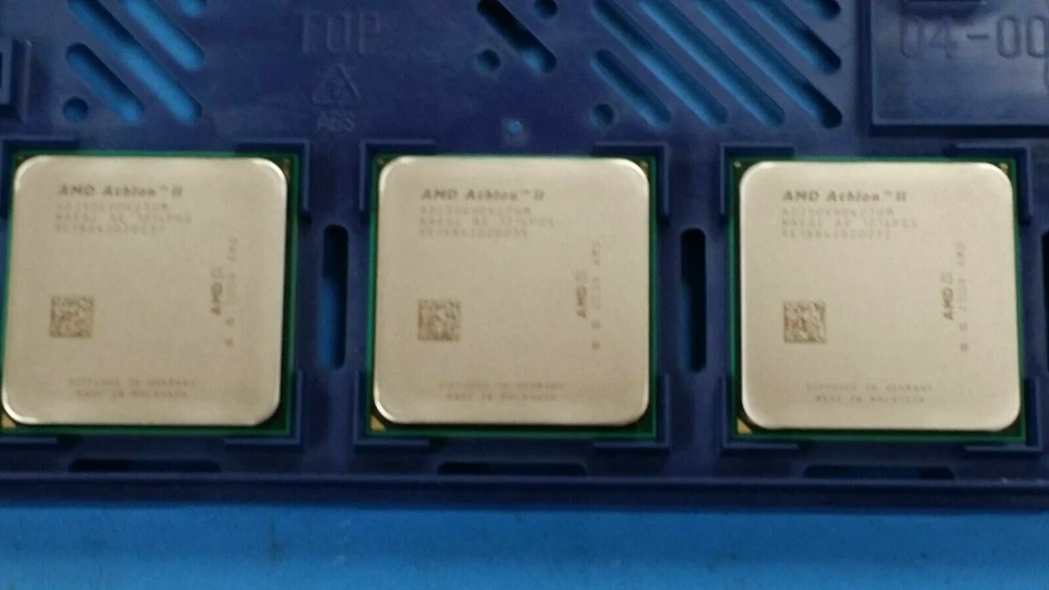 AMD Athlon II X2 250e 3 GHz Dual-Core (AD250EHDK23GM) Processor - Image 2 of 4