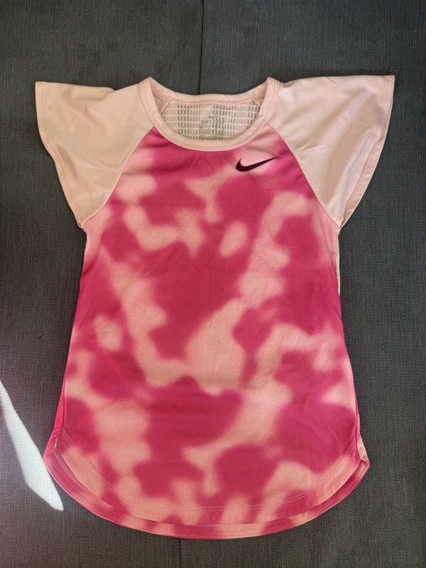 Nike Dri-Fit Girls Athletic Top Size 6X 116-122 cm