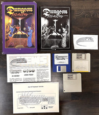 FTL - Dungeon Master Atari St Series 3.5 Disk Video Game - COMPLETE! FAIR/EX!