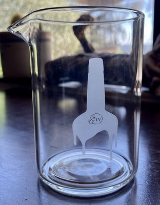 Maker s Mark Bourbon Whiskey Cocktail Drink Mixing Glass Beaker **Brand New**
