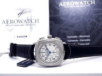 Aero Cushion Chronograph Automatisch Valjoux Cal.7750 Datum Weiß Dial 42mm