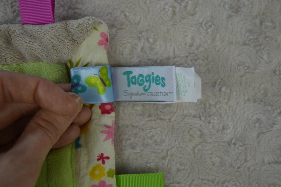Taggies Erizo Lovey Manta de Seguridad Verde Rosa Azul Flor Mary Meyer Bebé Foto 3 de 4
