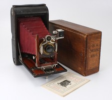 NO. 4A FOLDING KODAK, BURGUNDY BELLOWS, WOOD BOX, PROBLEMS, AS-IS/cks/194181