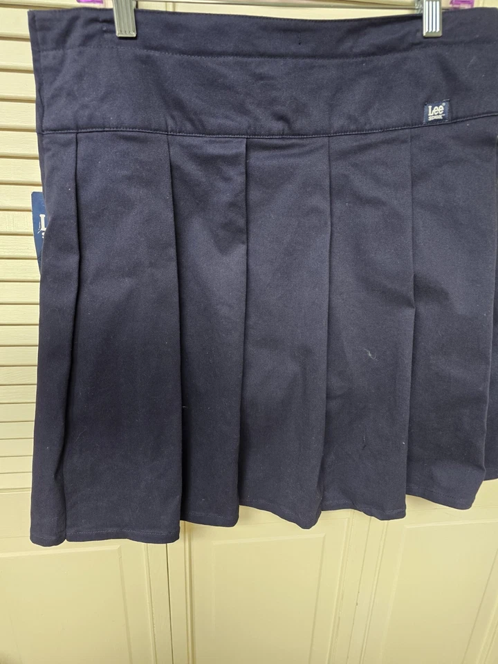 NUEVO Lee School Niña Azul Marino Plisado Falda Talla 20 Cremallera Lateral y Botones Foto 2 de 4