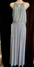 Guess Women Blue & Ivory Print Halter Style Belted Maxi Dress Sz 4 Sleeveless￼