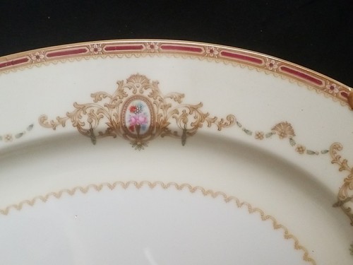 Vtg. Noritake Nippon Toki Kaisha 14" Serving Platter, Red Edge, Floral Medallion - Picture 2 of 4