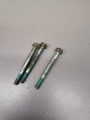 #ad Audi A4 B7 2005 2008 AC Air Con Compressor Retaining Bolts Screw Fixing GBP 9.99