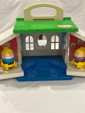 Vintage little tikes mini dollhouse: 1990s carry case with figures