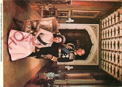 Ansichtskarte__QUEEN ELIZABETH II, MIT PRINZ PHILIP