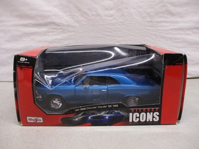 Maisto Die Cast Icons 1966 Chevrolet Chevelle SS396 1/24