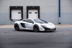 2012 McLaren MP4-12C 