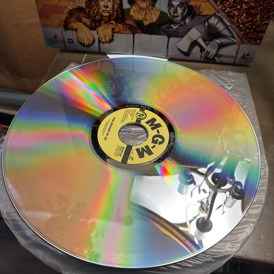 The Wizard Of Oz 1939 Laserdisc, 1996 Technicolor Restoration Judy Garland #lond - Image 3 of 4