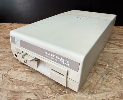 Single Drive Floppy Disk COMMODORE Mod. 1541