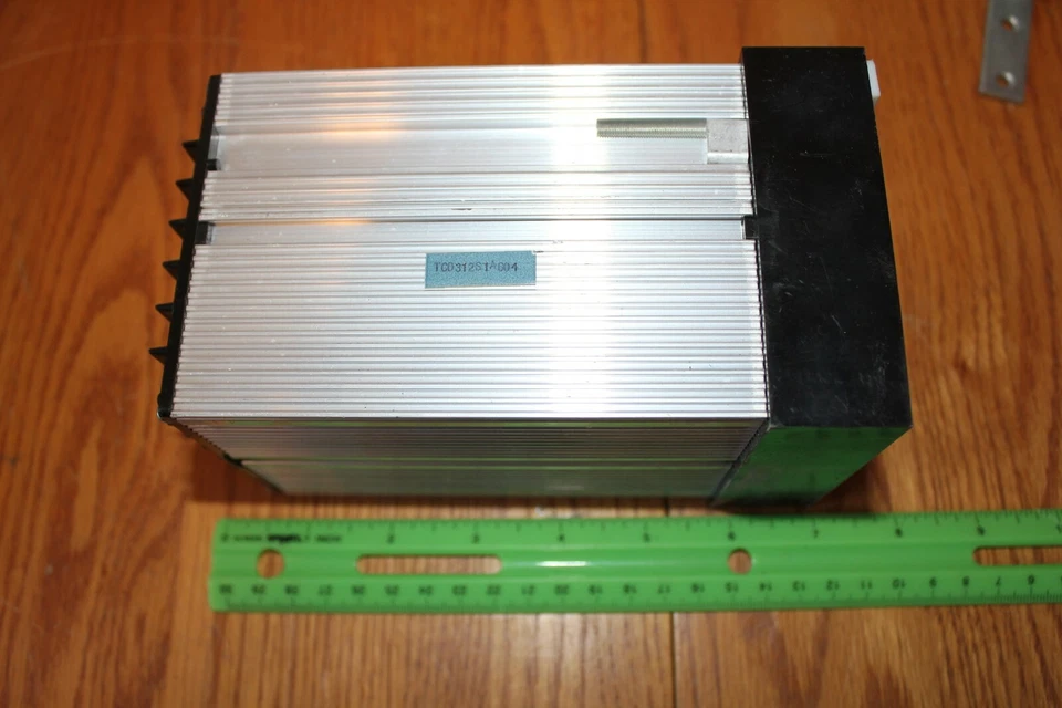 Eagle Signal TCD Temperature Controller I/C Type J 0-199 degrees C TCD312S1A604 - Image 4 of 4