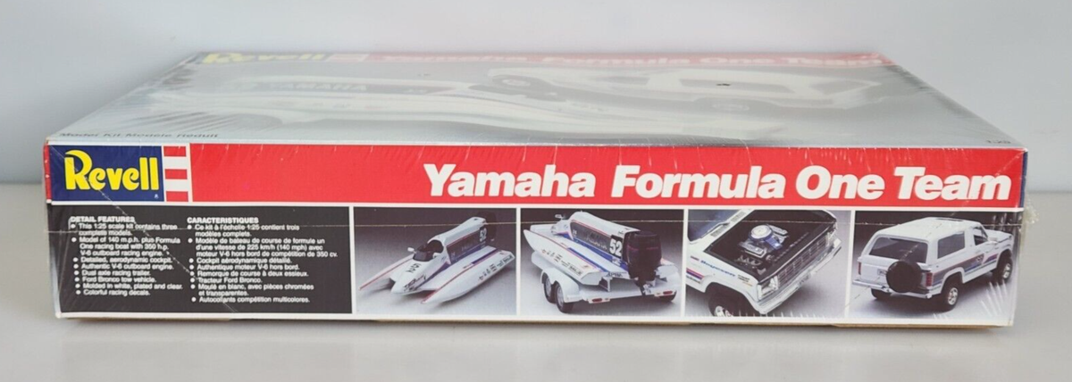 Revell Yamaha Formula One 1/25 Racing Boat w/ Bronco Model Kit