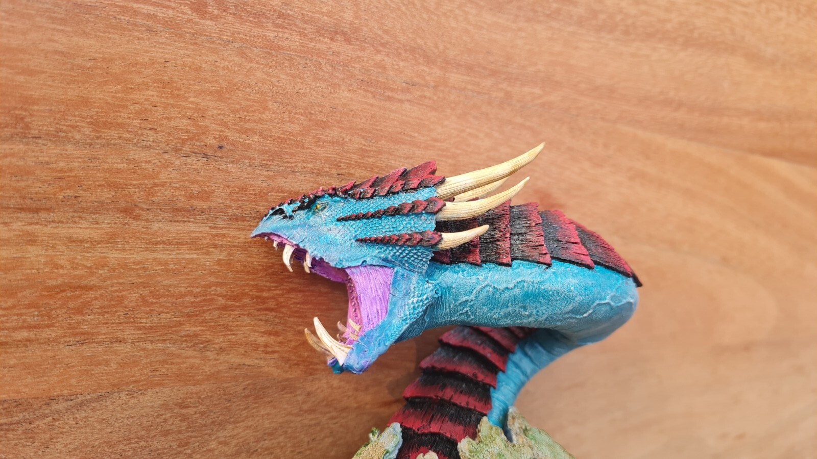 Picture 4 of 6