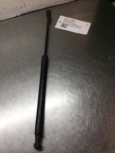 172032 Heckklappendämpfer VW Passat Variant (3C5, B6) 3C9827550 2.0 TDI