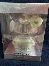 Impressions Vanity Hello Kitty 50th Anniversay container 6pc Makeup Brush Set