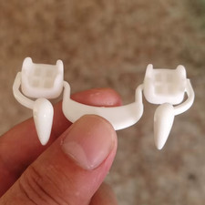 Retractable Vampire Teeth for Halloween Cosplay and Zombie Fangs Props