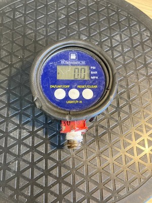 SSI Technologies LLC Media Gauge MG-500-A-9V-R Pressure Gauge