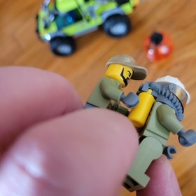 LEGO CITY: Volcano Exploration Truck (60121) 99% Complete