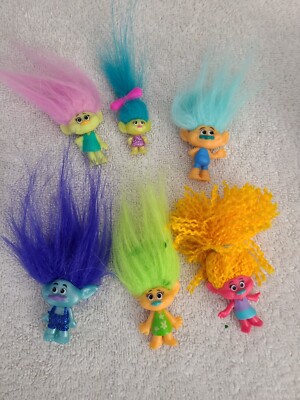 5 HASBRO TROLLS SMALL BLIND BAG SERIES 1 TOY MINI DOLLS
