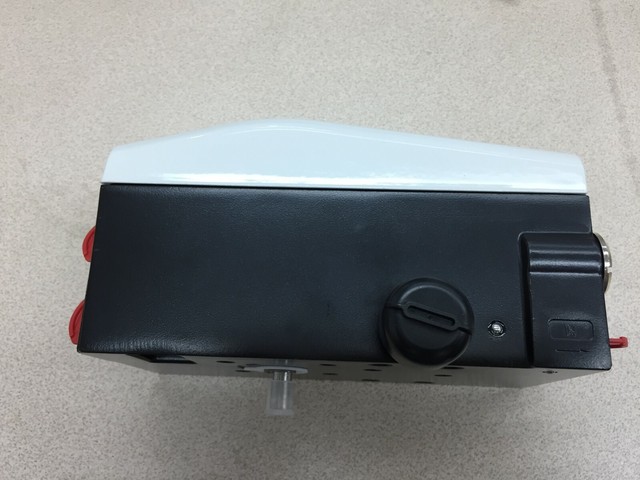 ABB Electro Pneumatic Valve Positioner TZIDC Single Acting New in Box